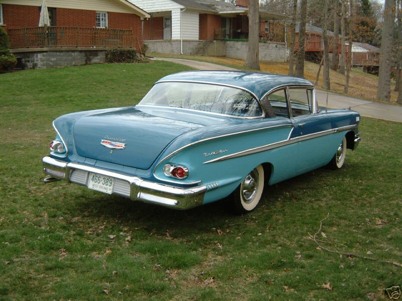 1958 belair blue2tone 05.jpg